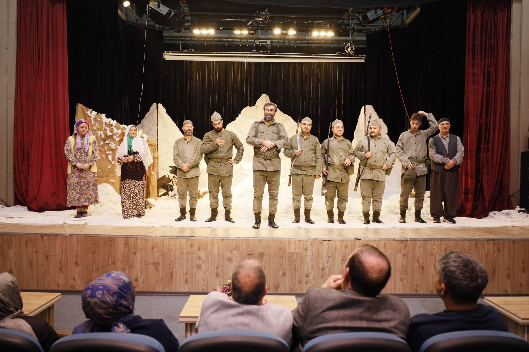 �Kardelen �i�ekleri� Duygu Dolu Anlar Ya�att�