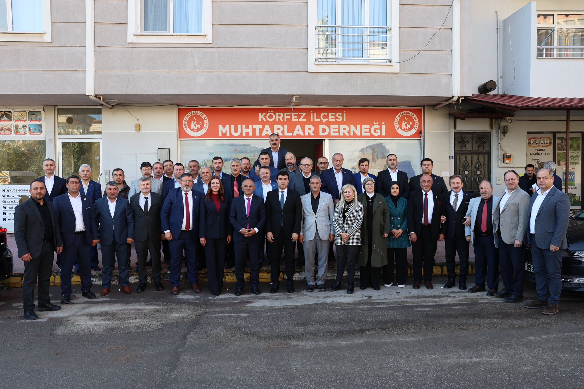 Bakan ener St, Muhtarlarla Bir Araya Geldi