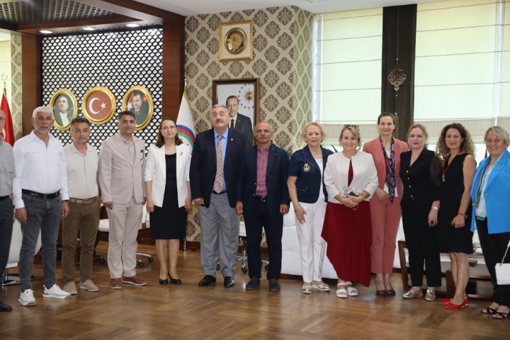 Bakan St, Krfez Kent Konseyini Arlad