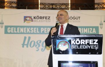 K�rfez Belediyesi Ailesi �ftarda Bir Araya Geldi