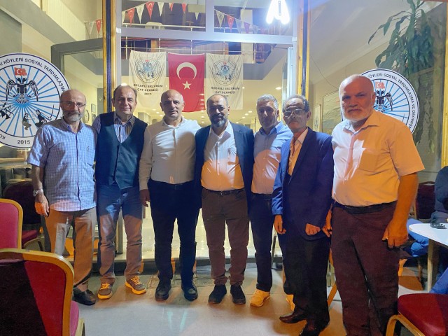 Bakan St, "Hemehri Derneklerimizin Yanndayz"