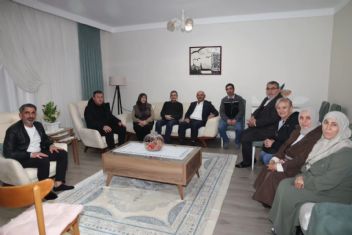 Ba�kan S���t, "G�n�llere Misafir Oluyoruz"