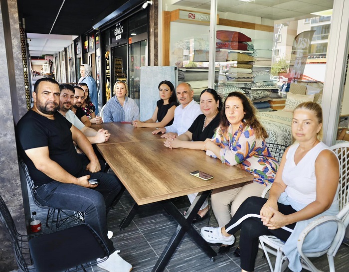 Bakan St, "Esnafmzn nerileri Bizler in nemli"