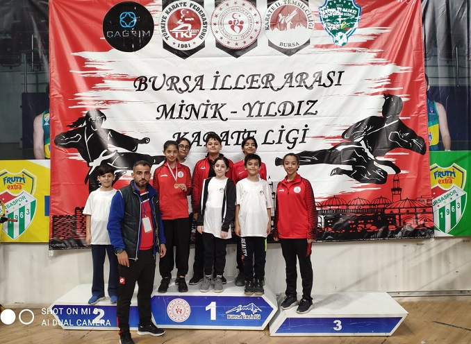 Krfezli Karatecilerden Bir Madalya Daha