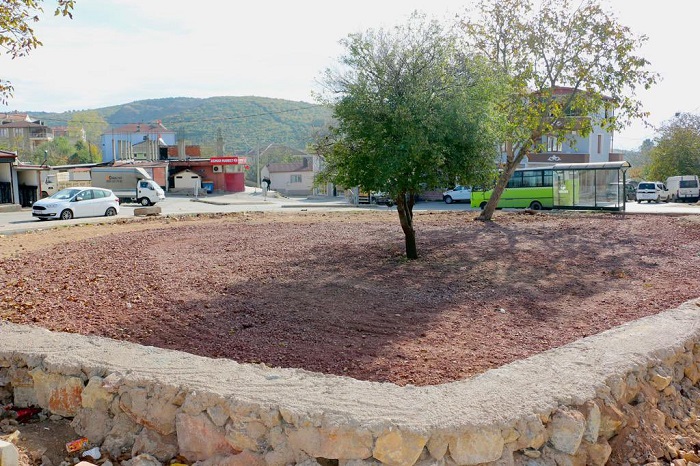 Yukar Herekeye Kent Meydan