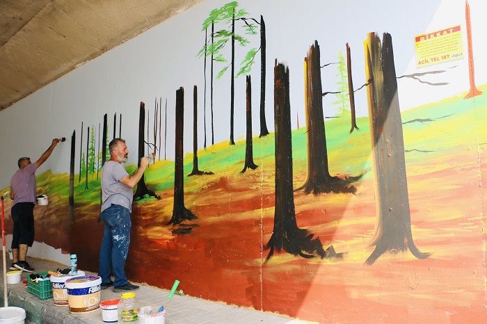 K�rfez�de K�pr� Altlar� Renkleniyor