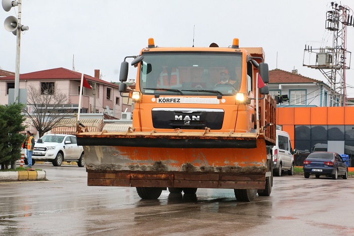 Krfez Belediyesi Karla Mcadeleye Hazr