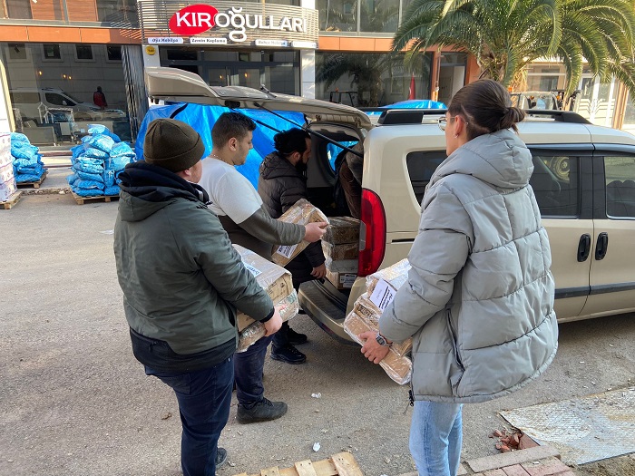 Körfez´den Deprem Bölgesine Çölyak Hastaları İçin Gıda Kolisi
