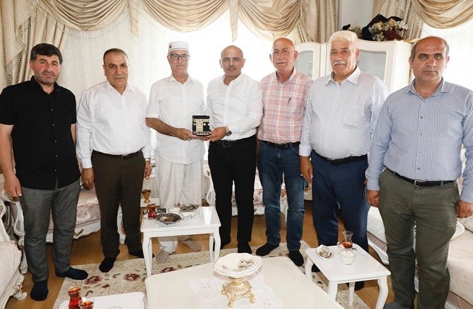 Bakan Stten Hac Ziyaretleri