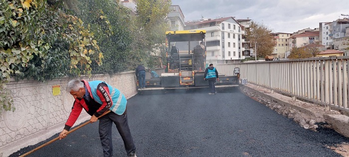 Krfezde Asfalt almalar Sryor