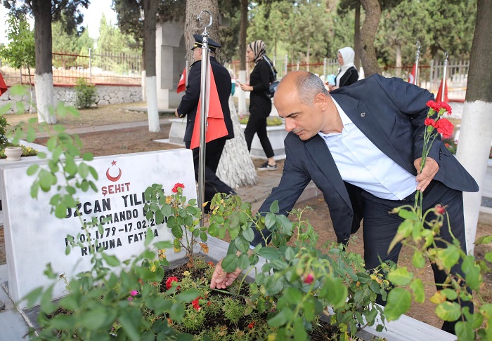 Krfezde 15 Temmuz ehitleri Dualarla Anld