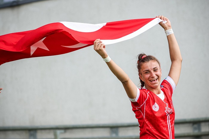Tarihi Baarda Krfezli Kzlarn Pay Byk Oldu