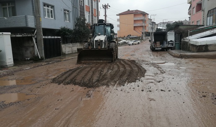 Bozulan Yollara Hzl Mdahale