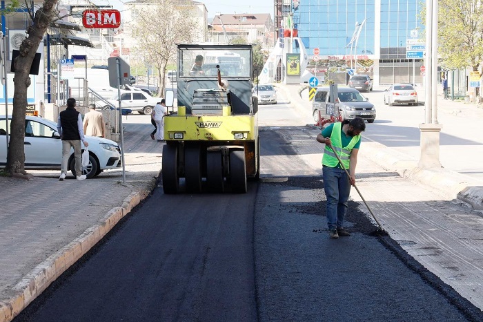 Akemsettin Caddesi De Asfaltland