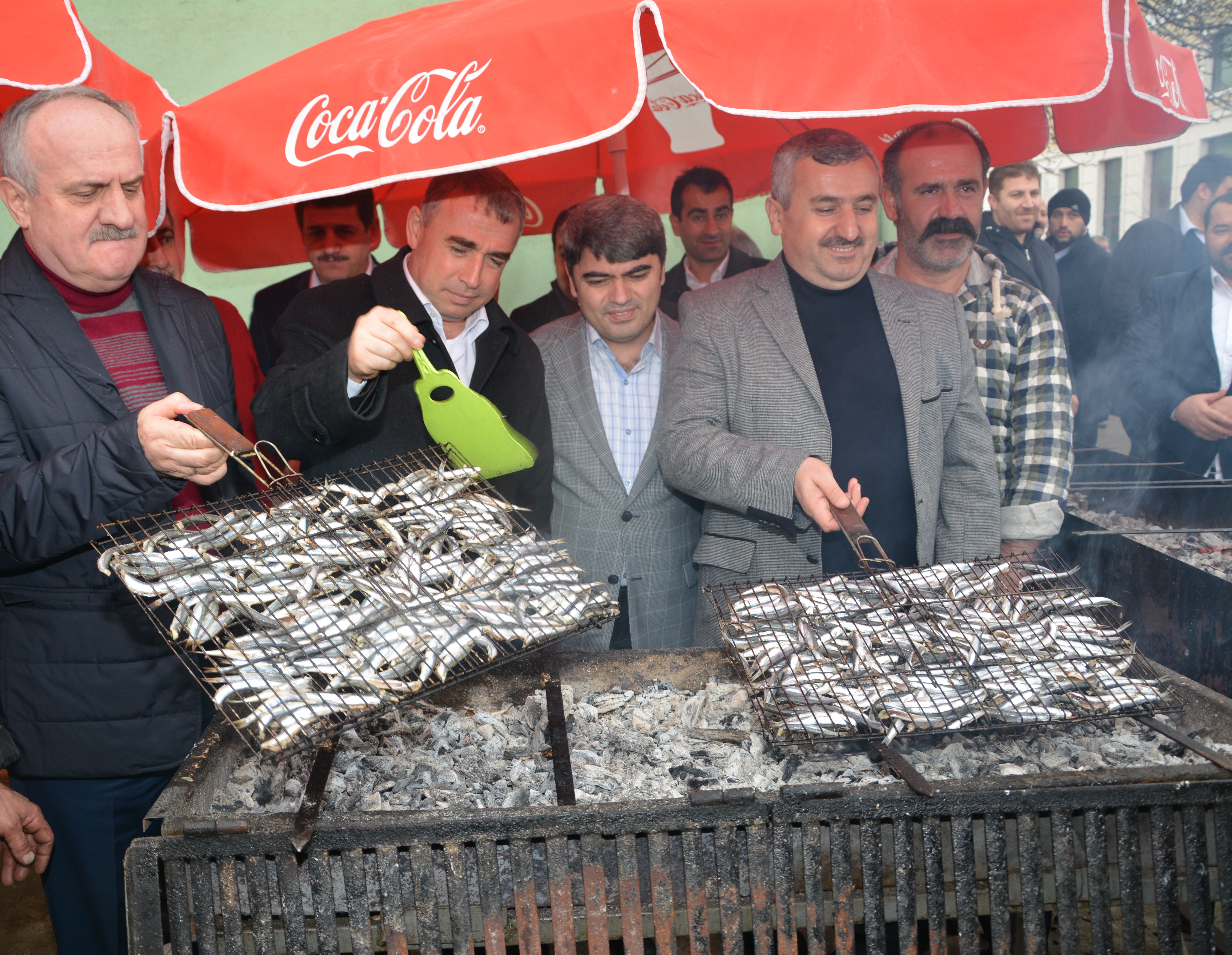 Bakan Baran Karadenizliler Hamsi lenine Katld