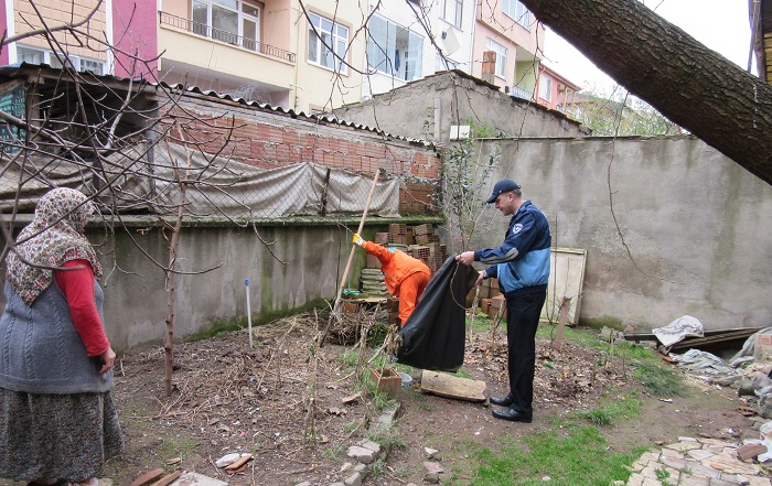 Krfez Belediyesi "p Evi" Temizledi