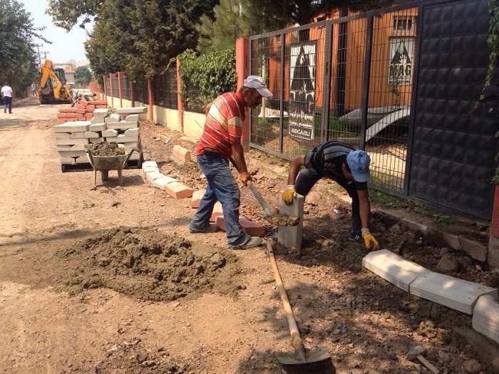 Krfezde Cadde ve Sokaklar Nak Gibi liyor