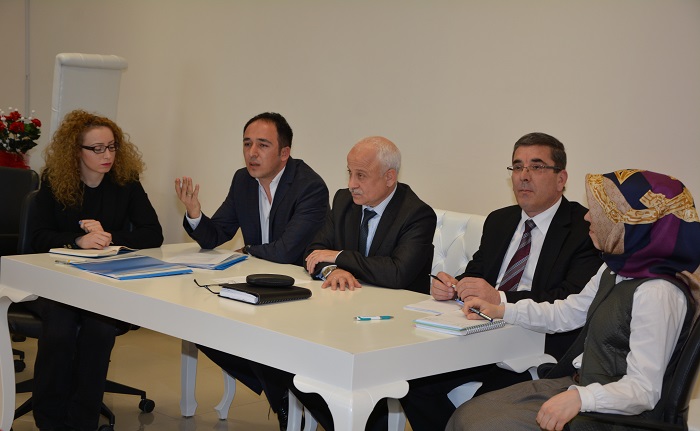 K�rfez Belediyesi Yap� Denetim Firmalar�yla Toplant� Yapt�