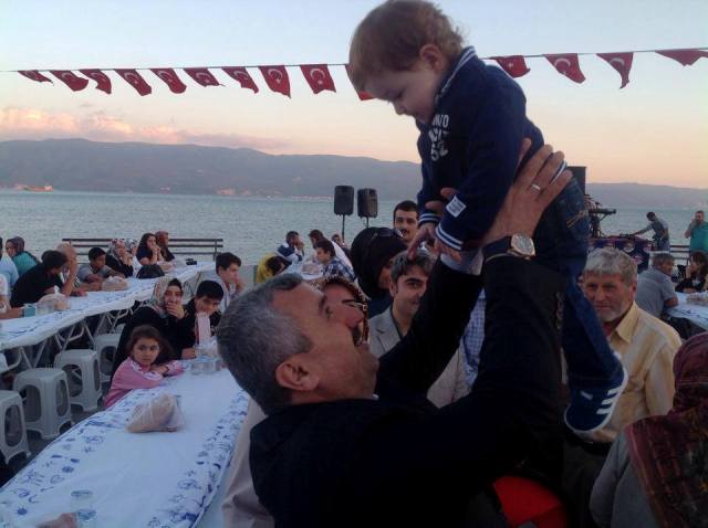 Kirazlyalda Denize Nazr ftar Keyfi