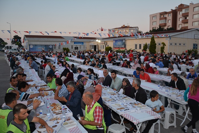 Krfezde Ramazan Cokusu Devam Ediyor