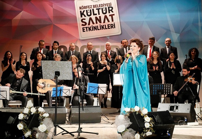 Krfezde En Gzel arklar Kadnlar in