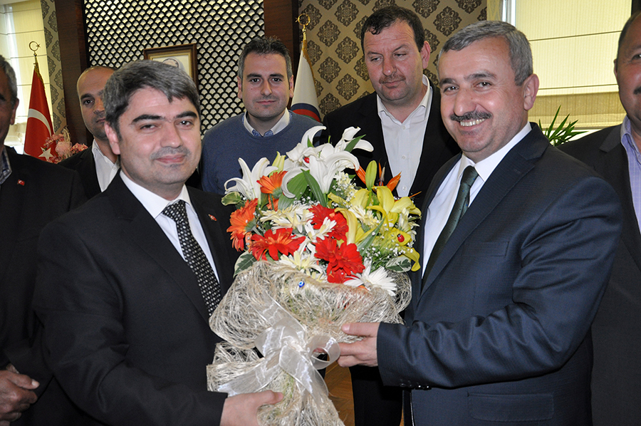 Ak Parti Krfez le Tekilatndan Barana Kutlama