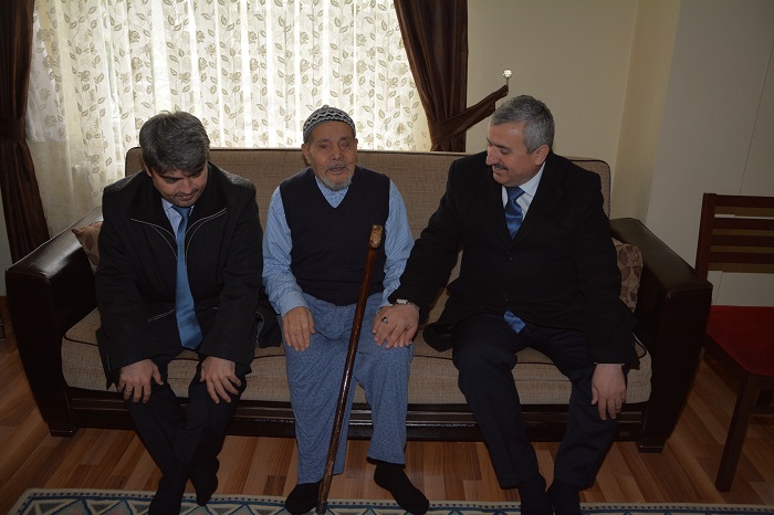 Ba�kanlar El �pt�, G�n�l Ald�