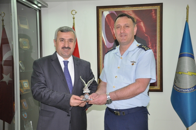 Bakan Barandan Yarbay Ycele Ziyaret