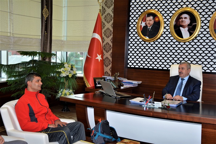Sporun ve Sporcunun Bakan smail Baran