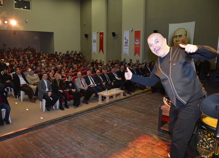 Krfezliler Kahkahaya Doydu