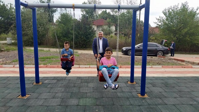 Ba�kan �al���yor, K�rfez Kazan�yor