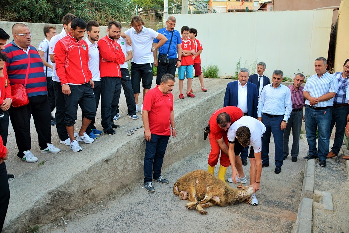 Bakan Baran Antrenman Ziyaret Etti