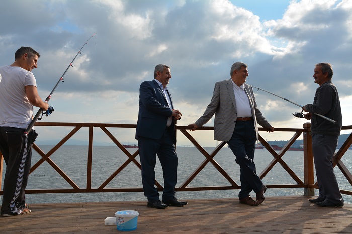 Krfezde Ramazan Bambaka Yaanyor