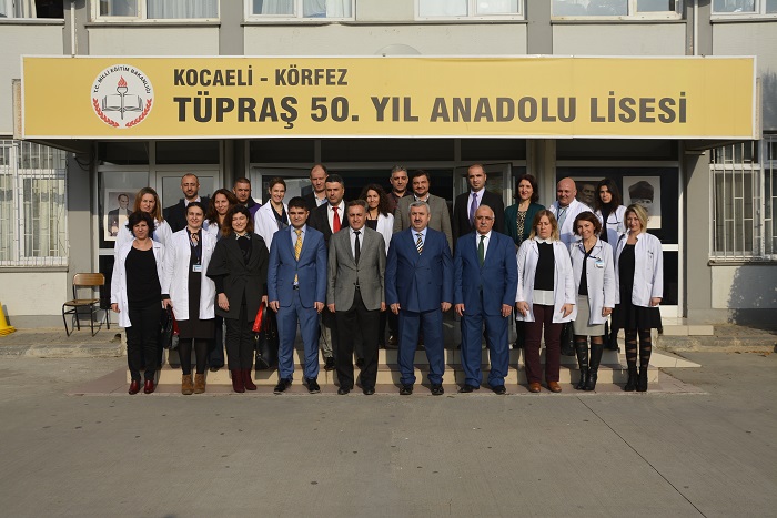 Bakan Barandan retmenler Gnne zel Ziyaret
