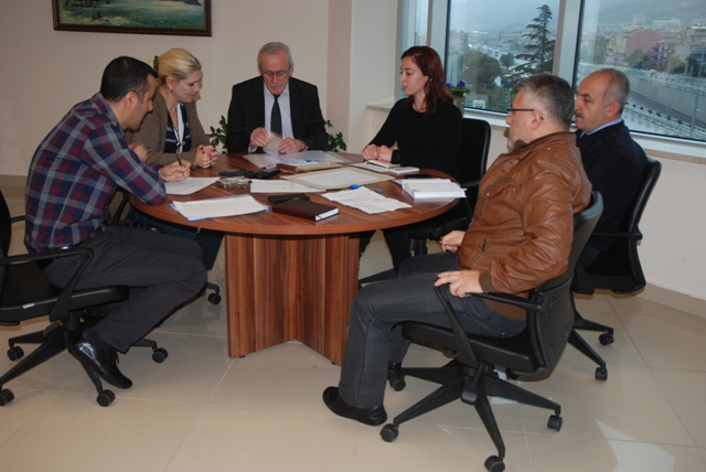 Krfez Belediyesi Cenaze Evlerine Yemek Yardm halesini Gerekletirdi