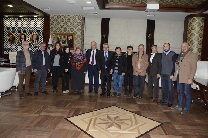 ehit ailesinden Bakana ziyaret