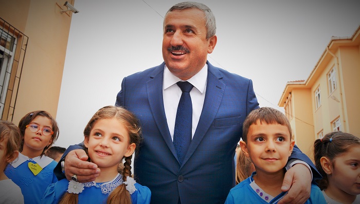 Bakan Barandan 2015-2016 Eitim-retim Yl Mesaj