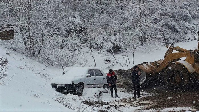 Krfez Belediyesi El Uzatt 