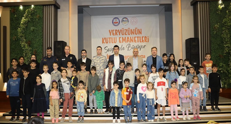 Bakan St, "Sizler bize emanetsiniz"