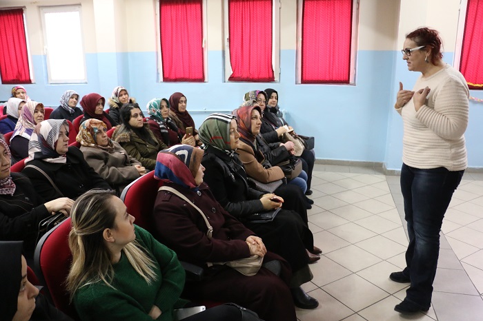Körfez´de Öğrenci ve Velilere Eğitim
