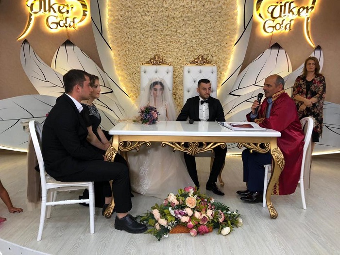 Bakan Stten Mutluluk Mesaisi