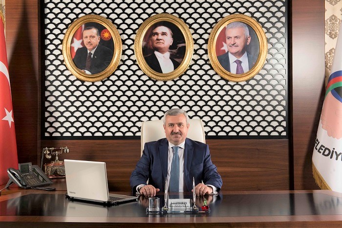 Rahmet ve Minnetle Anyoruz