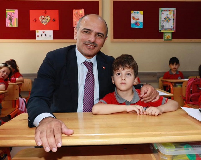St,"En nemli Yatrm, Eitime Yaplandr"