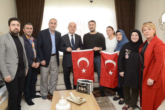 Krfezli Askerlere Hayrl Tezkereler