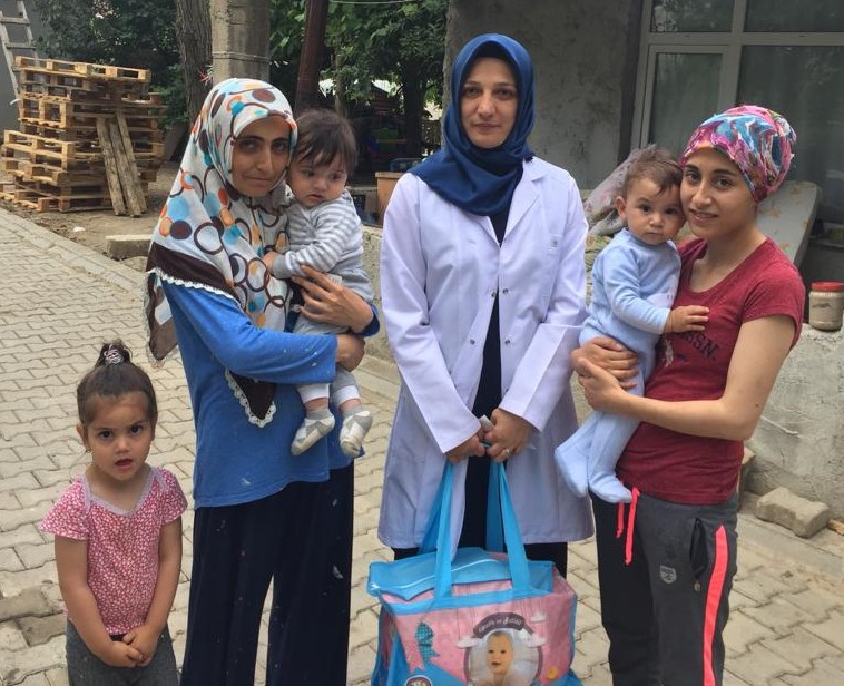 Ho Geldin Bebek Mesafe Tanmyor