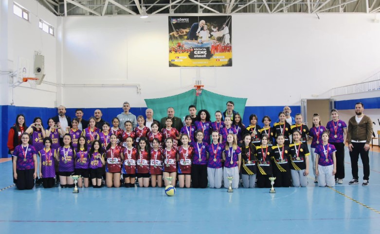 Krfezde ampiyon Ulubey Ortaokulu Oldu