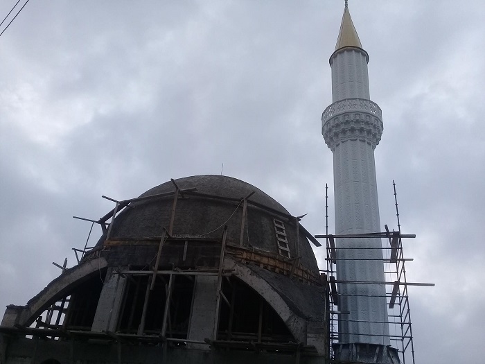 OTOBAN ST CAMݴNN MNARES TAMAMLANDI