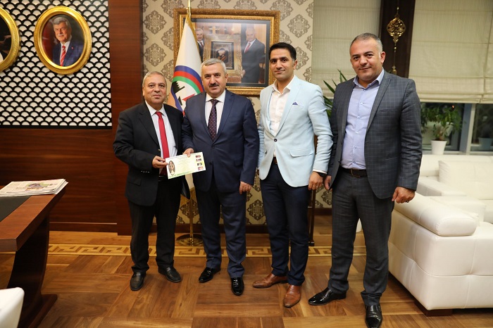 BAKAN BARANA DAVET VE HEDYE
