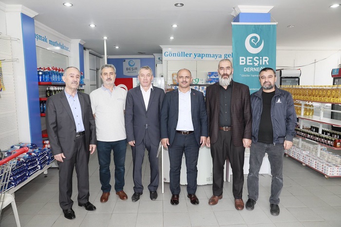Bakan St, "Gnlden Yaplan Her Hizmet zeldir"