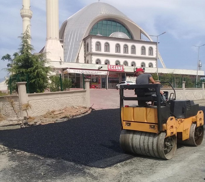 Körfez´de Asfalt Seferberliği Sürüyor